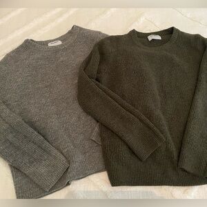 2 Old Navy sweaters, large, gray and green